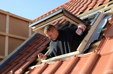 Pose de fenêtres de toit Velux dans l'Oise
